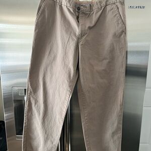 Izod Men's Khaki Chinos
